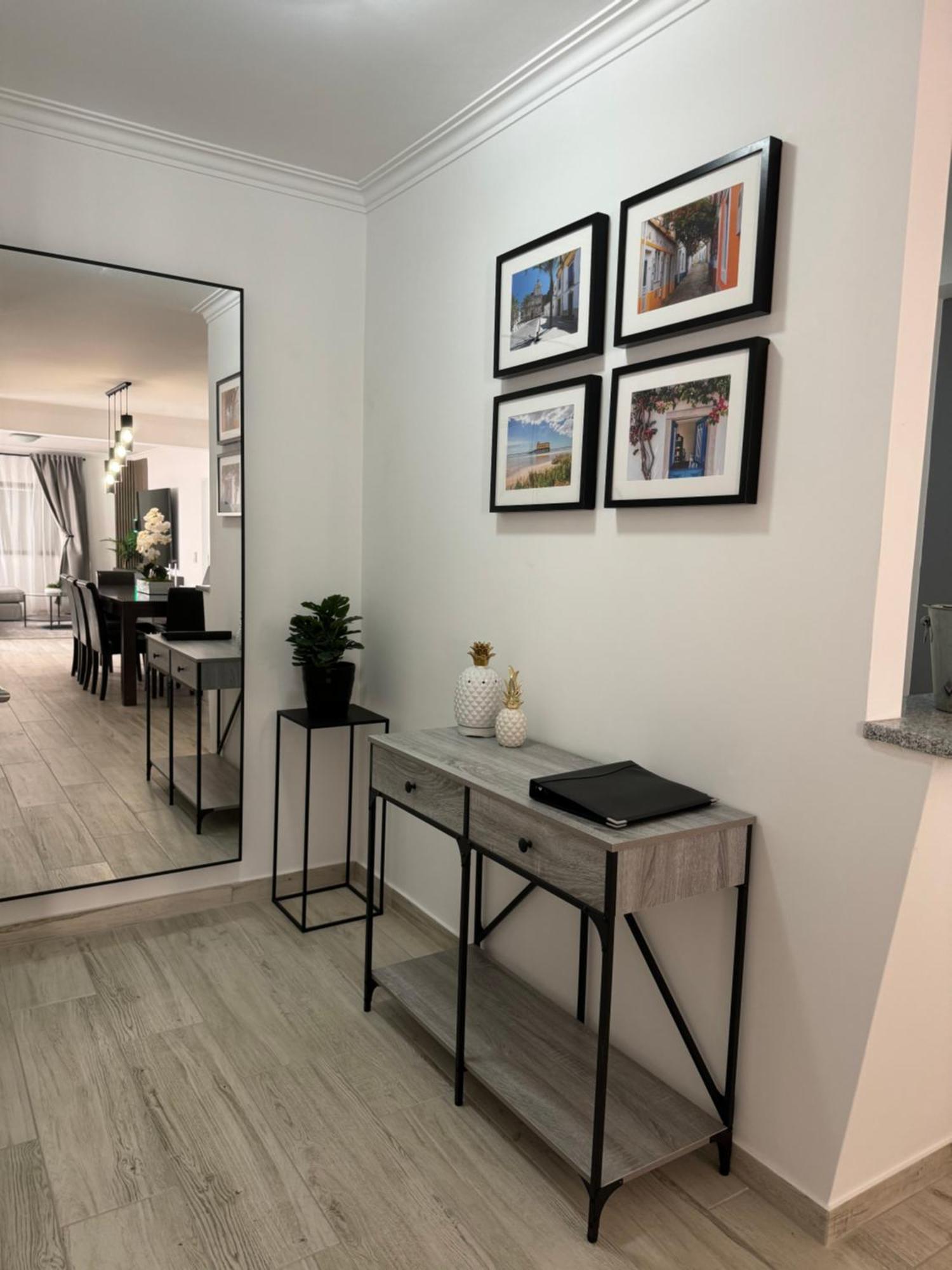 Princess Retreat Beautiful Modern Aprt 2 Min Walk From Quarteira Beach Bagian luar foto